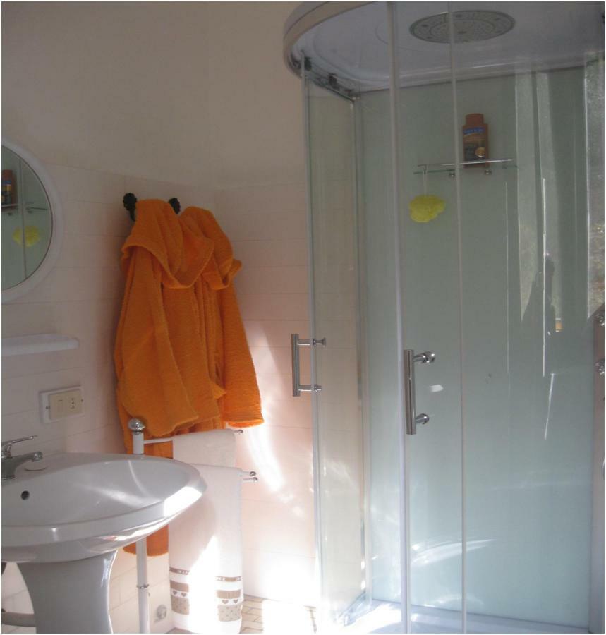 Alloggio Turistico Mooneyes Apartamento Castiglione In Teverina Exterior foto